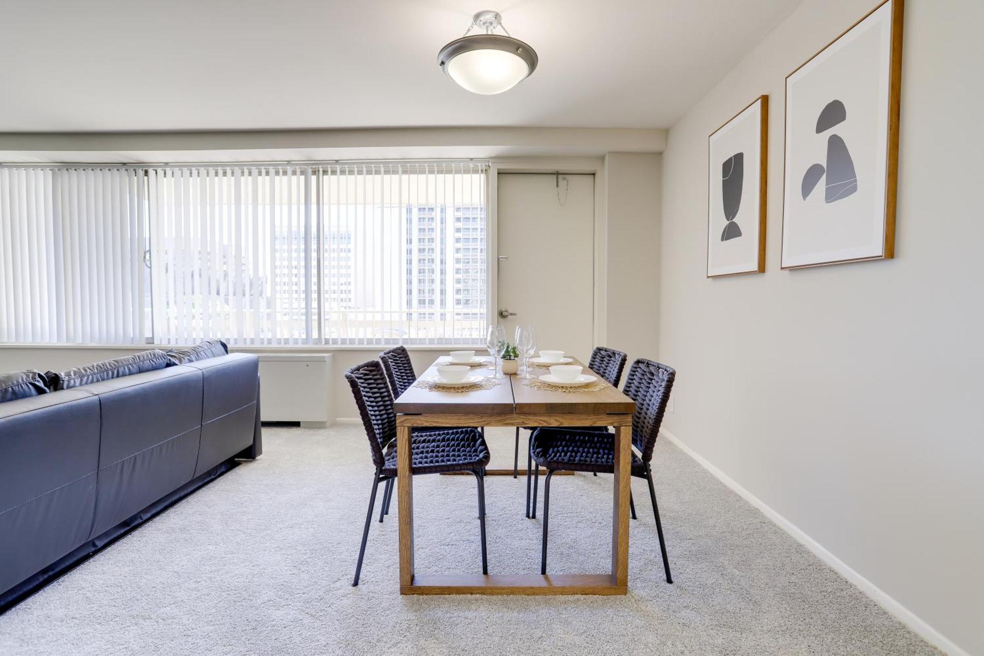 Style And Convenience Apartment At Crystal City 알링턴 외부 사진